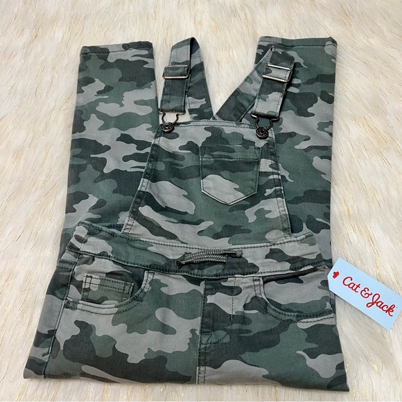 Cat & Jack Camouflage Green Overall Ultimate Stretch Kids size XS (4/5) NWT - Picture 1 of 7